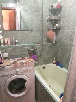 3-кімнатна квартира, вул.Долинська 7