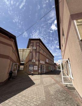 Здається в оренду приміщення 2