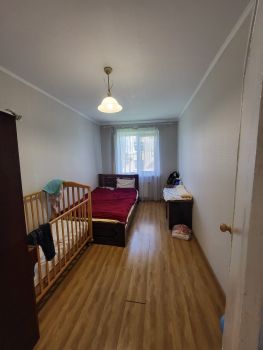 3-кімнатна квартира, вул.Богдана Хмельницького 34 1