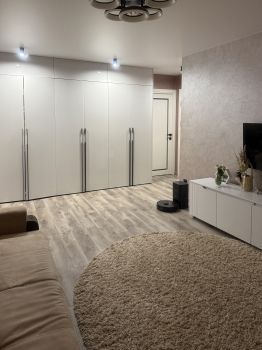 3-кімнатна квартира, вул.Героїв України 3А 7