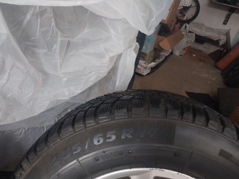Резина з дисками BMW 235/65/ r17 7