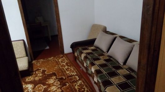 Двокімнатна квартира з меблями у центрі міста 2