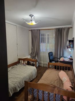 2-кімнатна квартира, вул.Богдана Хмельницького 30 2