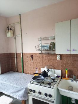 1-кімнатна квартира, вул.Хіміків 3