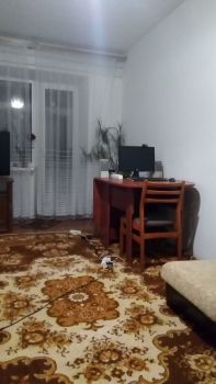 Двокімнатна квартира з меблями у центрі міста 1