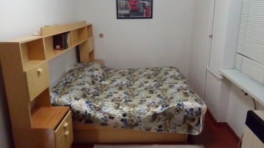 Двокімнатна квартира з меблями у центрі міста 5