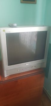 Телевізор кольоровий LG 1