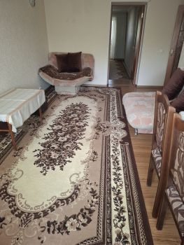 Затишна квартира 8