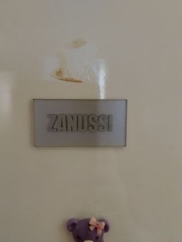 Холодильник Zanussi 2