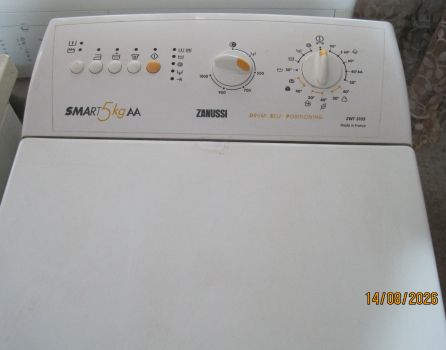 Пральна машина Zanussi. 2