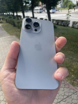 Смартфон Iphone 15 Pro Max 256G 2