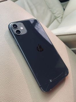 Iphone 11 128 ГБ 2