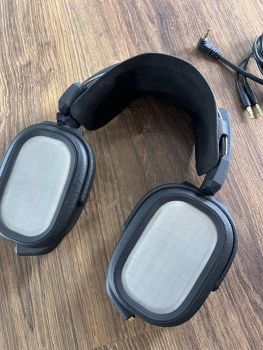 Оверлорд Overlord повнорозмірні навушники хейла SoundFactor Ukrainian Victory 1