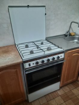 Газова плита продаєтся 1