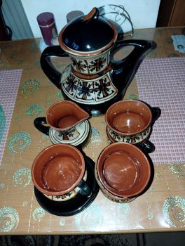 Для кави.глиняний сервіс . 1