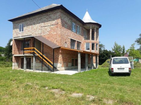 Будинок, Рожнятів 1