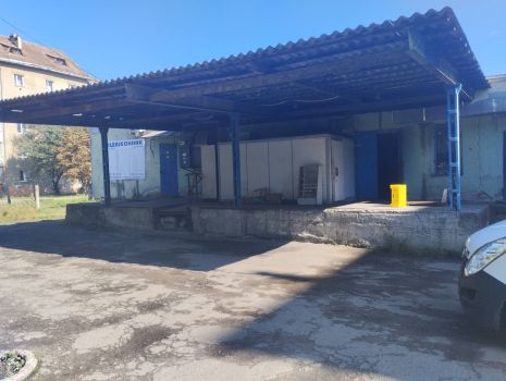 Оренда торгово-складського приміщення 900 м² 3