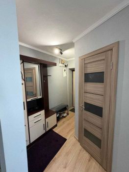 2-кімнатна квартира, вул. Богдана Хмельницького, 25 2