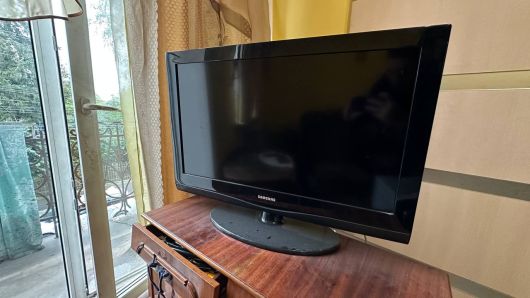 Телевізор Samsung LE32C350D1W 2