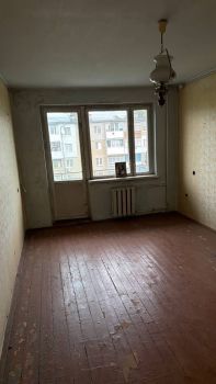 3-кімнатна квартира, вул.Б.Хмельницького 2