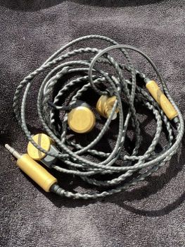 Навушники DITA Brass (Лімітоване видання) 1