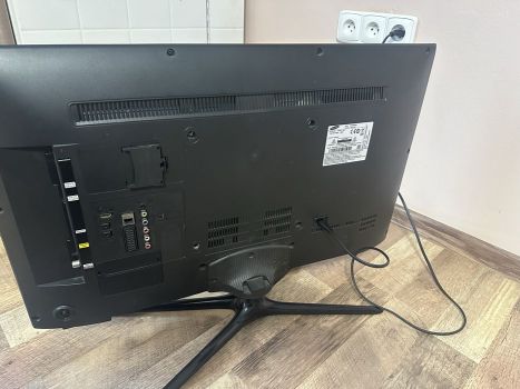Телевізор smart Samsung UE32F5500 з wifi 2