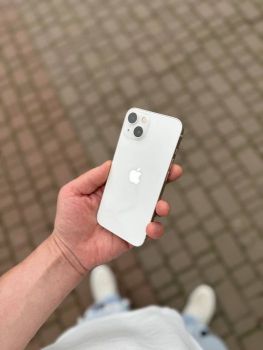 Iphone 13 128GB Starlight з гарантією 1