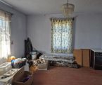Будинок з бізнесом біля нього 5