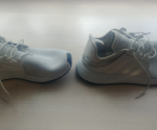Кросівки adidas 41-42 2