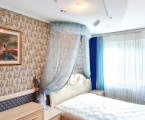 2-кімнатна квартира, вул.Героїв України 1
