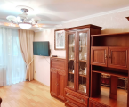 2-кімнатна квартира, вул.Героїв України 3