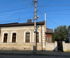 Будинок, центр міста вул.Чорновола 2
