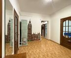 4-кімнатна квартира, вул.Нова 8