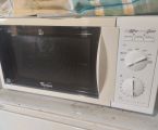 Мікрохвильова піч Whirlpool 1