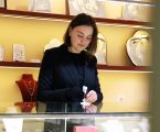 Продавець-консультант у мережу ювелірних салонів 3