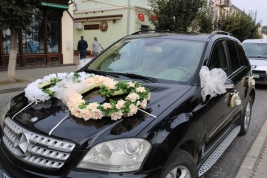 Оренда весільних автомобілів