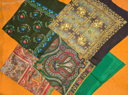 Хустини жіночі