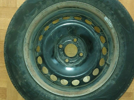 Літні шини з дисками R15