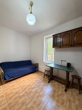 4-кімнатна квартира, вул.Нова