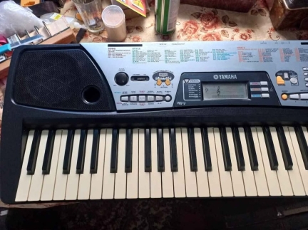 Синтезатор Yamaha psr 175
