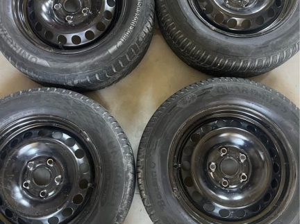 Шини з дисками