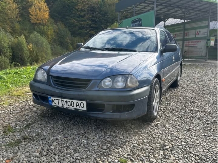 Toyota Avensis 