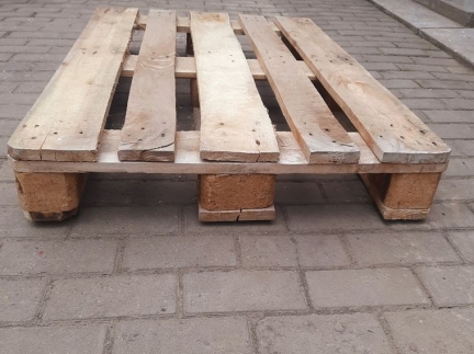 Дерев'яні палети