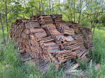 Черепиця на продаж
