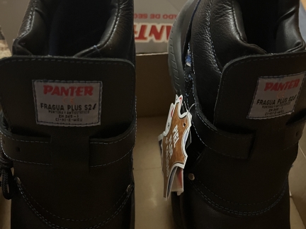 Робоче  шкіряне взуття