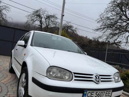 Volkswagen Golf 4