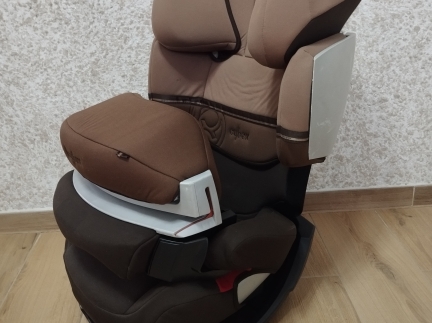 Автокрісло