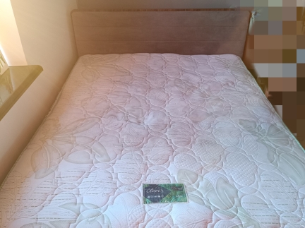 Ліжко двоспальне