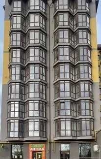 3-кімнатна квартира, вул.Б-р Незалежності