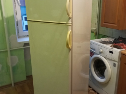 Холодильник Snaige